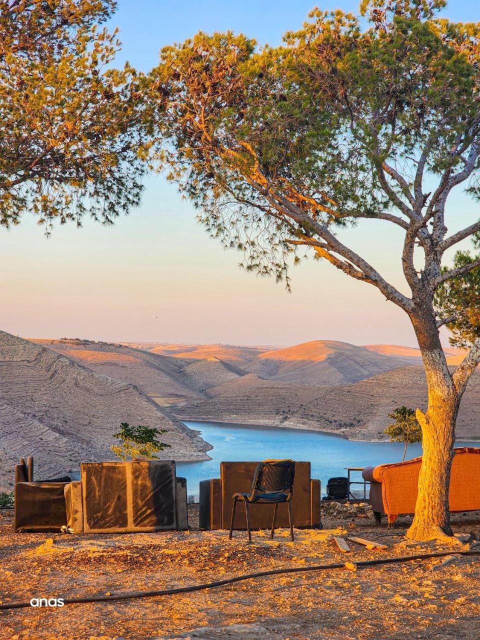 Wadi Al-Wala View Camp Hotel Madaba Exterior photo